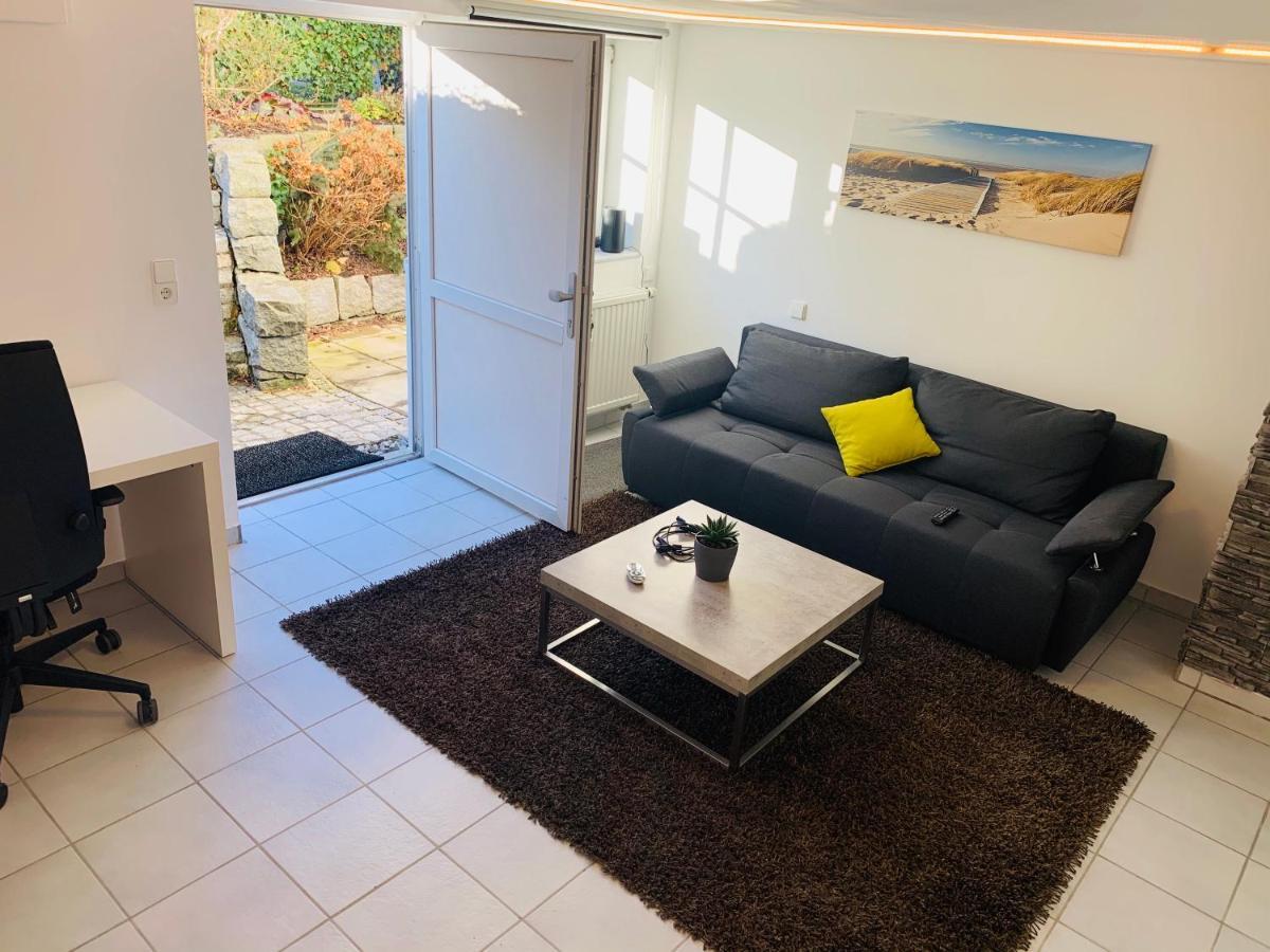 Modernes Apartment Mit Terrasse Und Highspeed Internet Zwischen Aalen Und Schwaebisch Gmuend Goggingen Exteriör bild