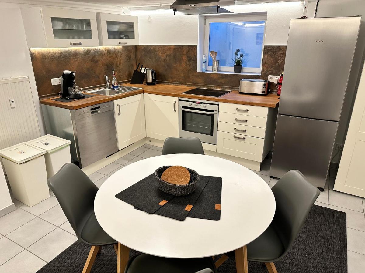 Modernes Apartment Mit Terrasse Und Highspeed Internet Zwischen Aalen Und Schwaebisch Gmuend Goggingen Exteriör bild